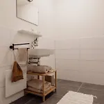 Boutique Loft 3 Units בית נופש *