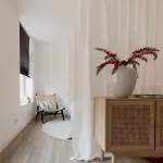 בית נופש Boutique Loft 3 Units טילבורג