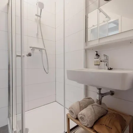 Boutique Loft 3 Units ティルブルグ