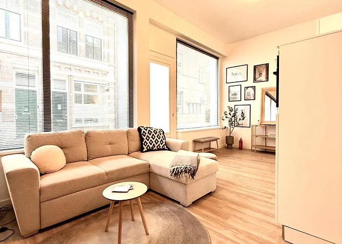 Boutique Loft 3 Units *